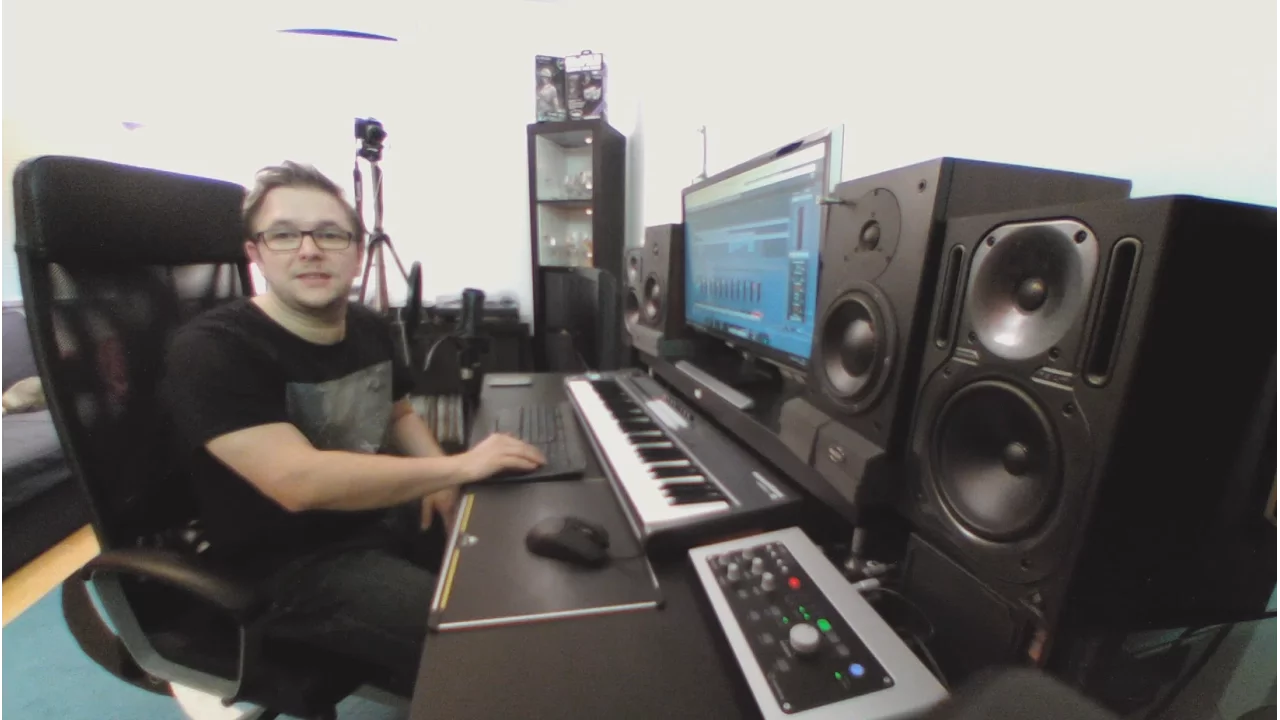 CHRIS SU ｜ Bassline Resampling []